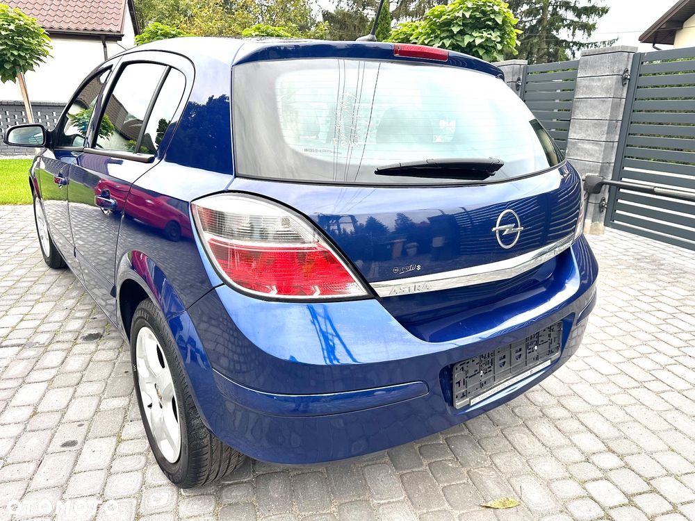 Opel Astra 1.6 Edition Plus - 19