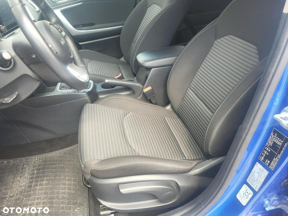 Kia XCeed - 12