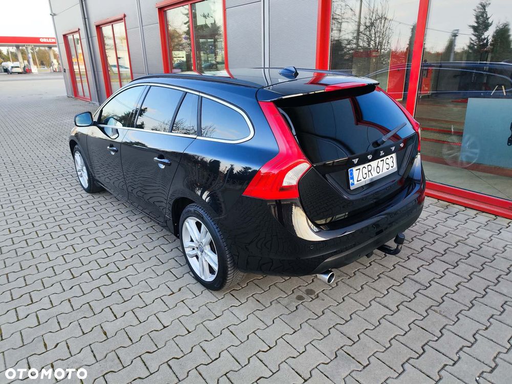 Volvo V60 - 2