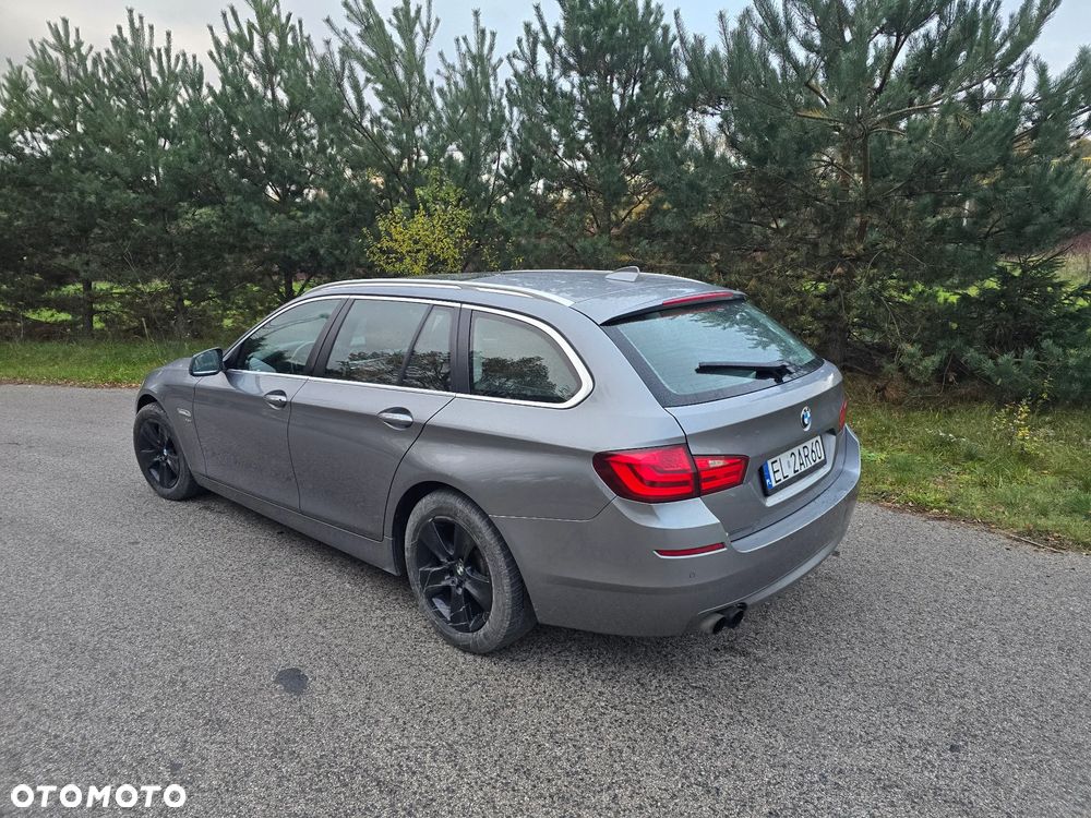 BMW Seria 5 525d xDrive Sport-Aut - 6