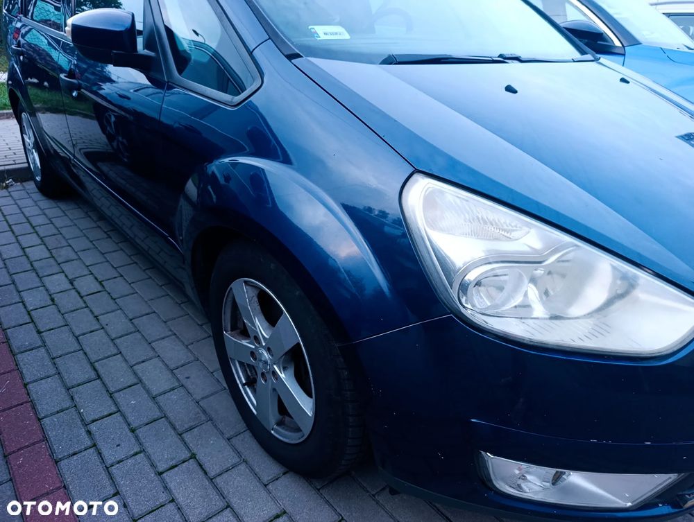 Ford Galaxy 1.8 TDCi Ambiente - 23