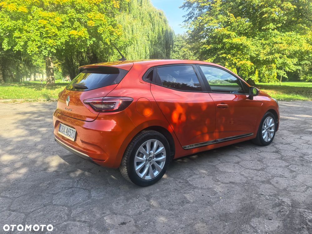 Renault Clio - 6