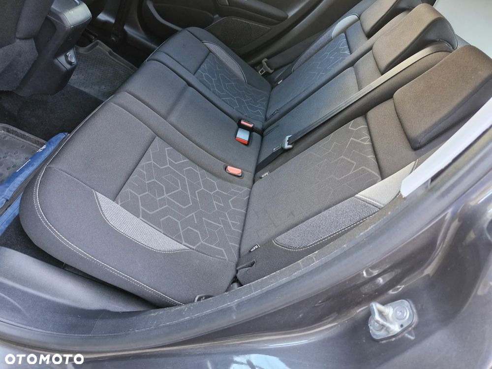 Peugeot 2008 e-HDi FAP 115 STOP & START Allure - 16