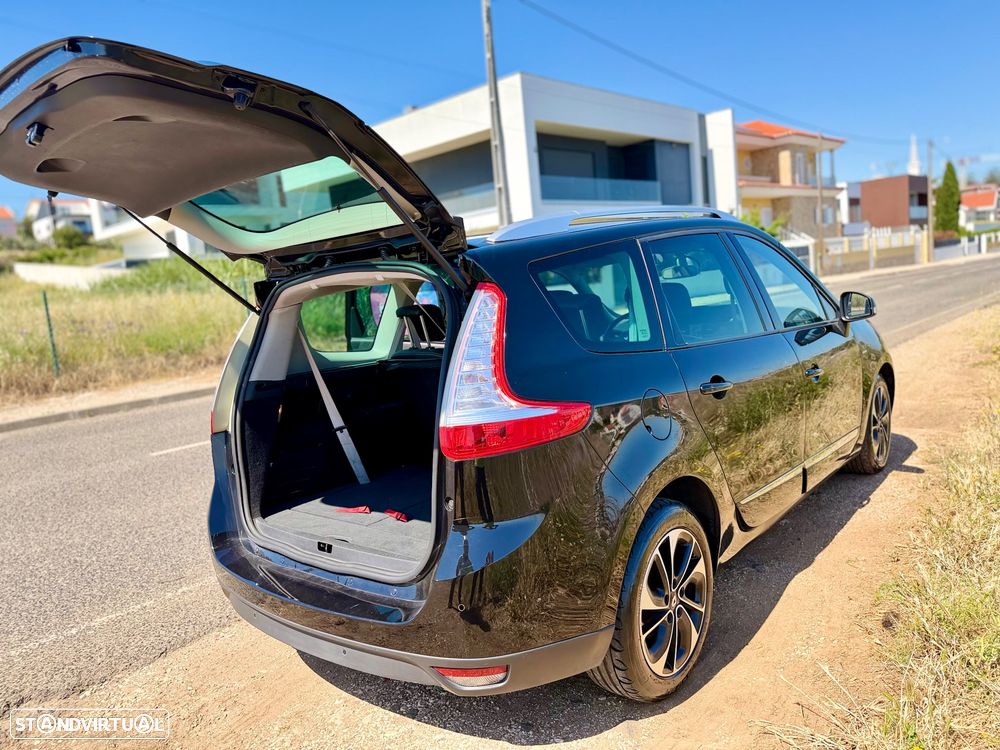 Renault Grand Scénic 1.5 dCi Bose Edition SS - 11