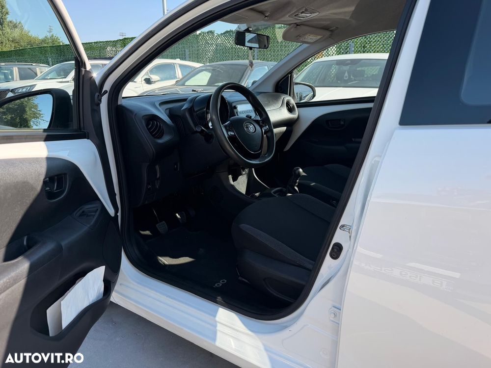 Toyota Aygo 1.0 VVY-I 5 usi X-connect - 18