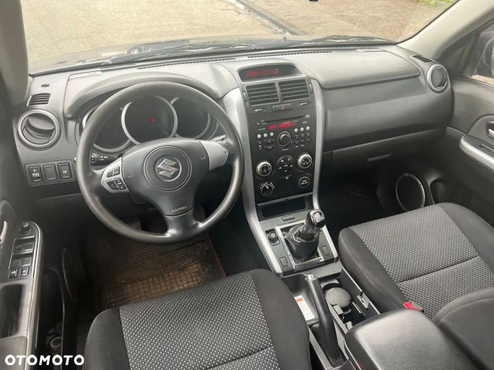 Suzuki Grand Vitara 1.9 DDiS De Luxe - 15