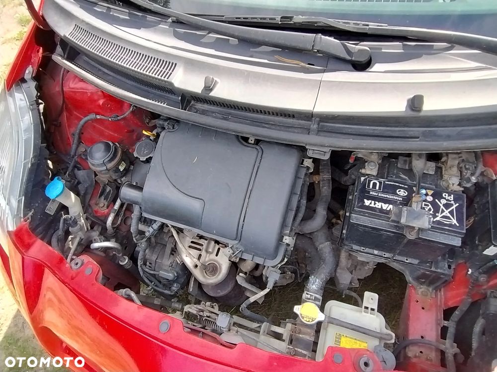 Toyota Yaris 1.0 Terra EU5 - 11