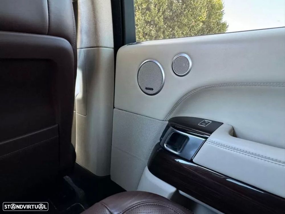 Land Rover Range Rover 4.4 SDV8 Autobiography - 34