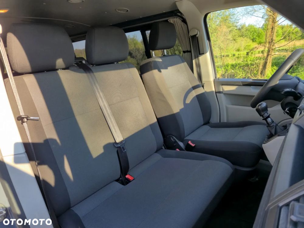 Volkswagen Transporter Lang - 10