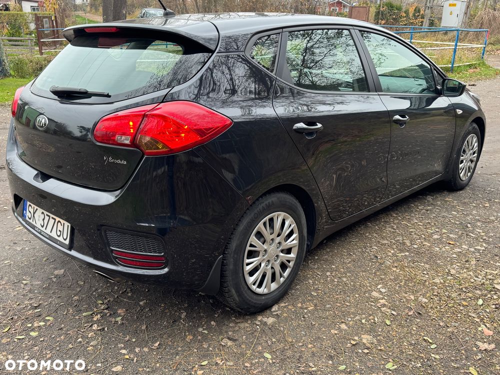 Kia Ceed 1.6 GDI M - 4