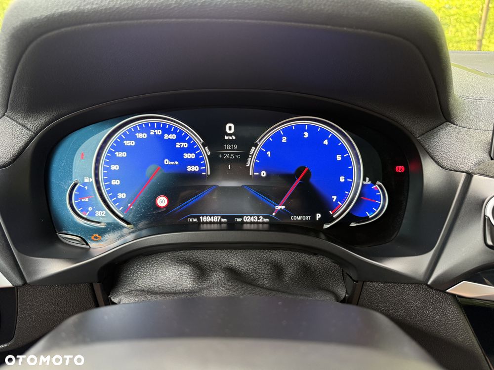 BMW X3 - 11