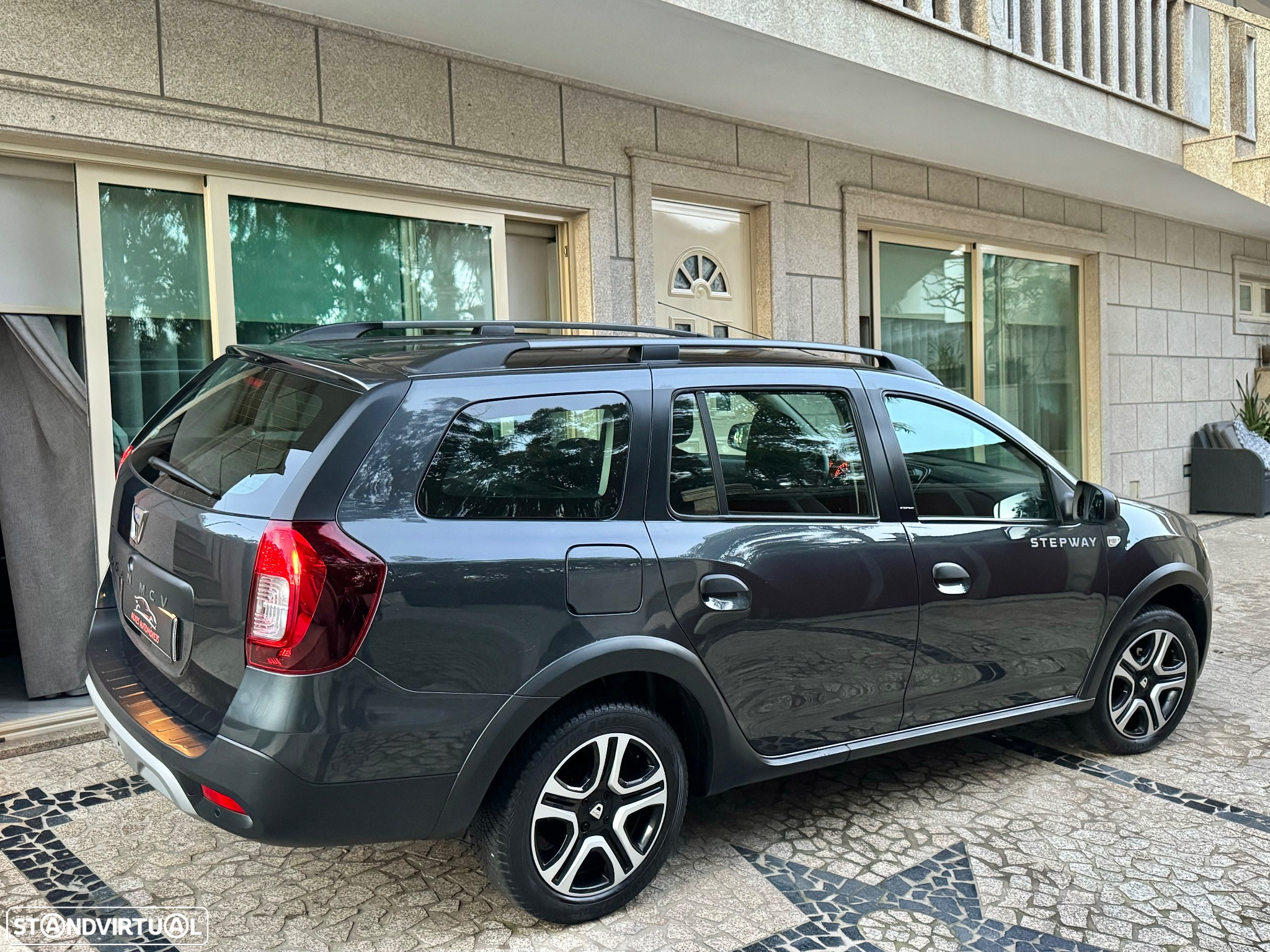 Dacia Logan MCV 0.9 TCe Stepway - 7