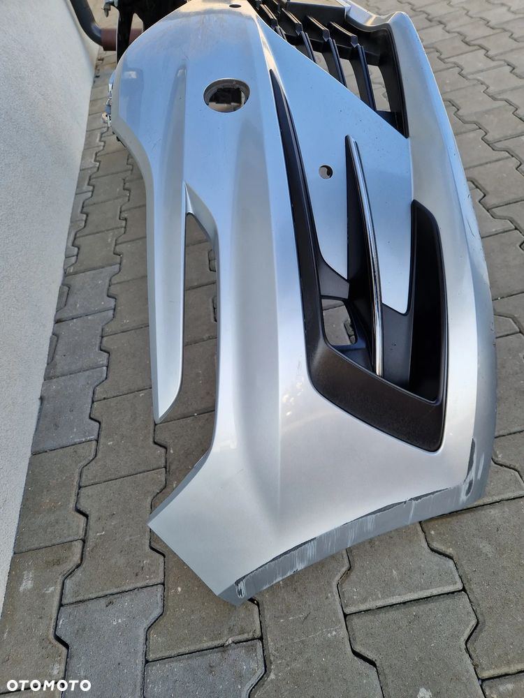 Zderzak Renault Megane 4 IV lift 2020 - - 5