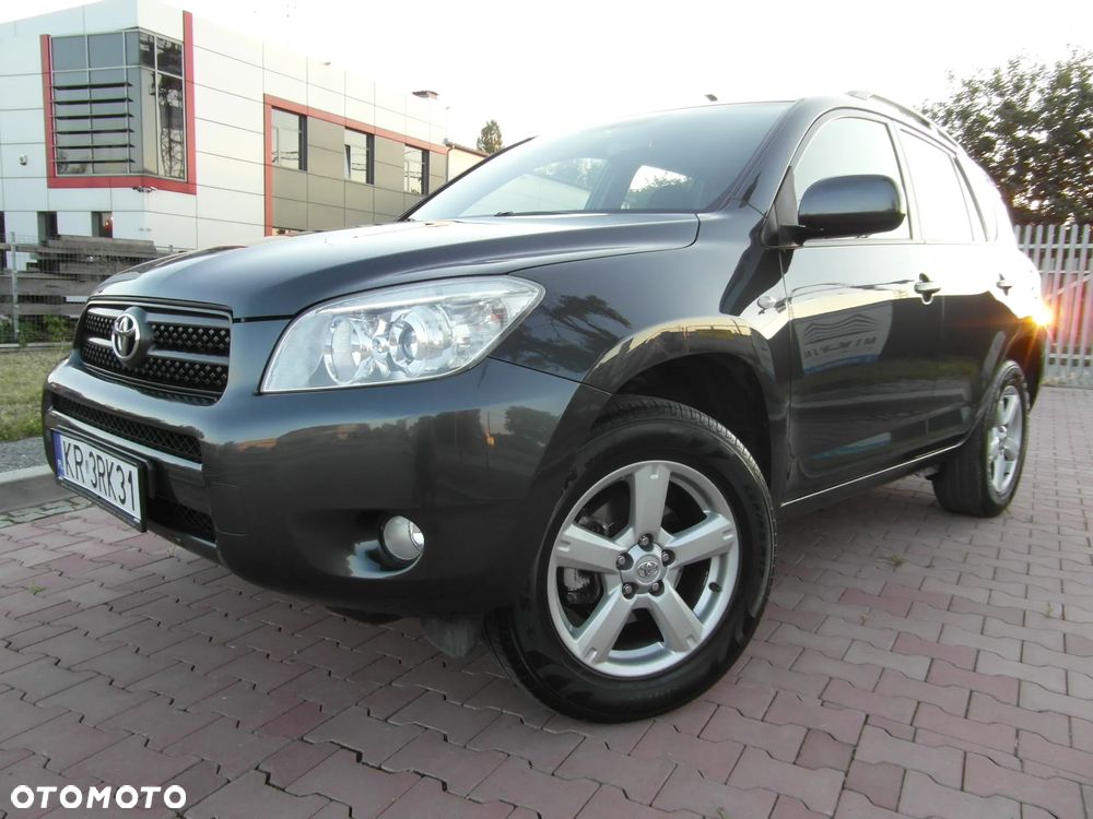 Toyota RAV4 2.0 VVT-i Sol - 2