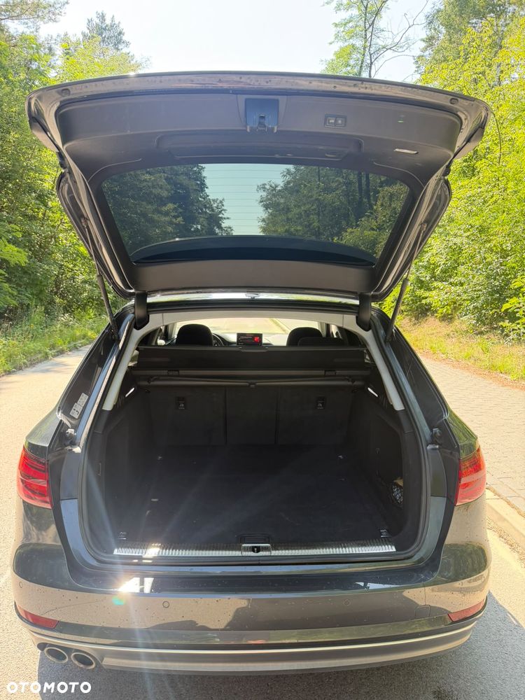Audi A4 Avant 2.0 TDI - 8