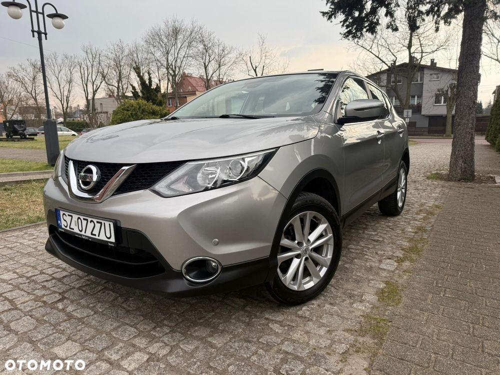 Nissan Qashqai 1.2 DIG-T N-Connecta EU6 - 18