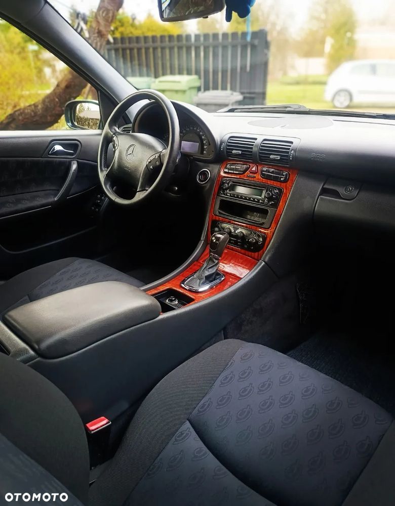 Mercedes-Benz Klasa C - 29