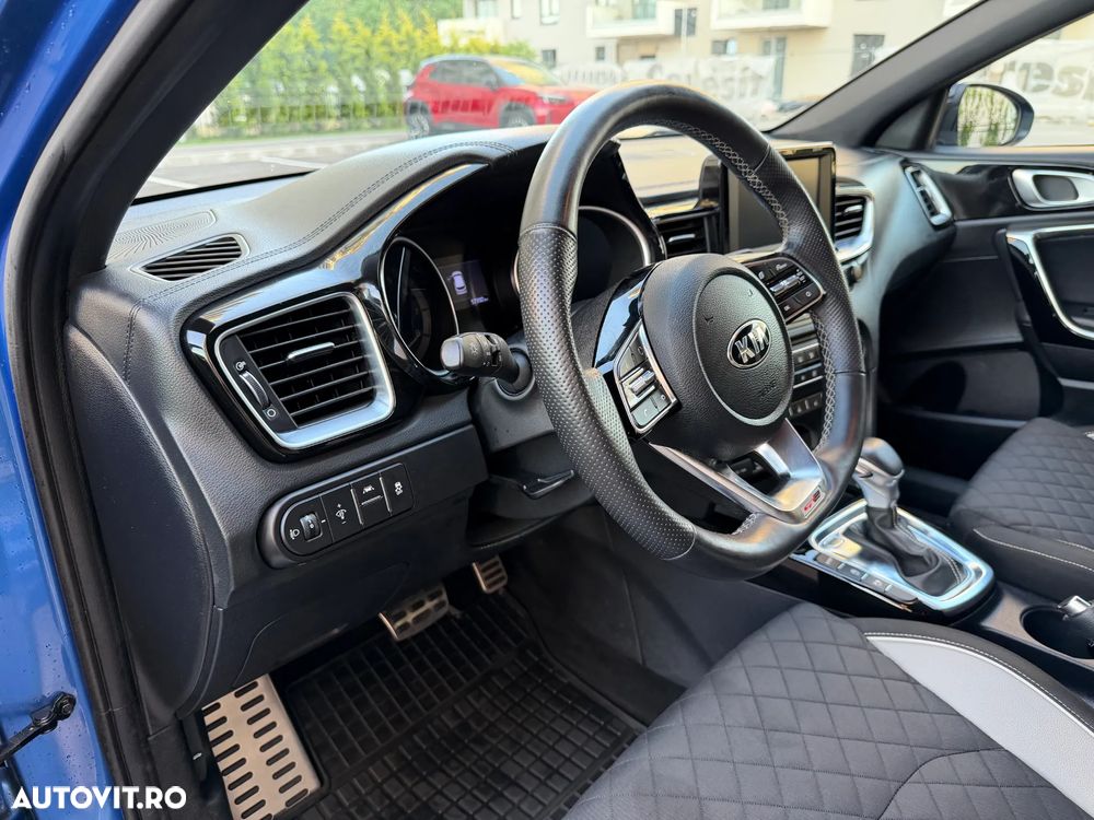 Kia Ceed 1.4 T-GDI 7DCT GT Line - 10