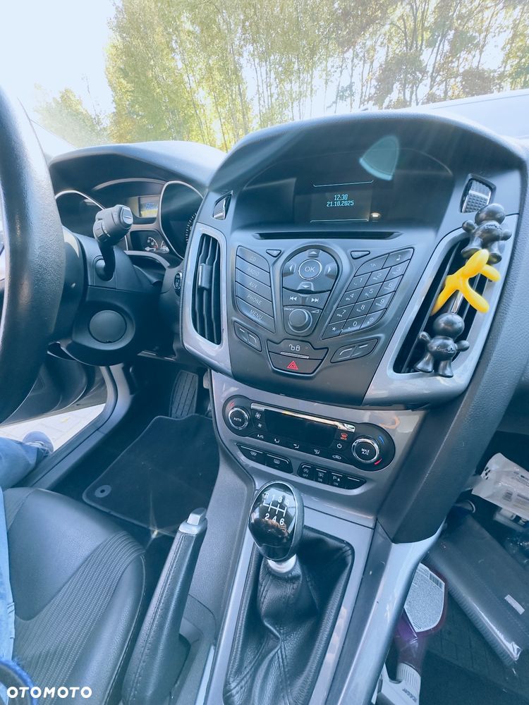 Ford Focus 1.6 EcoBoost Titanium - 6