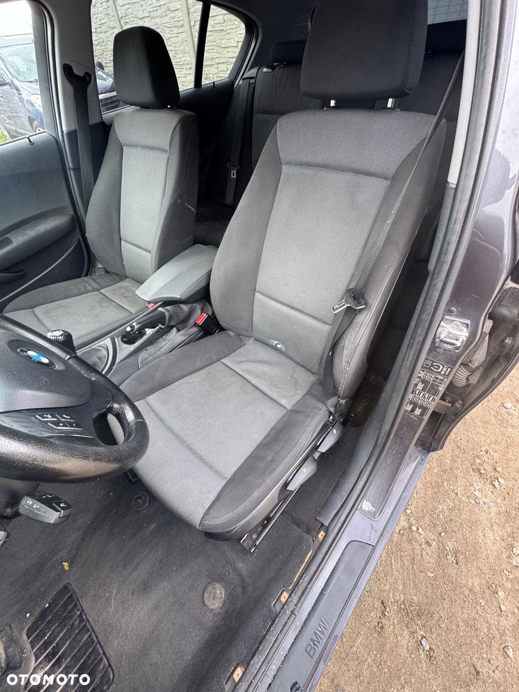 BMW Seria 1 116i - 16