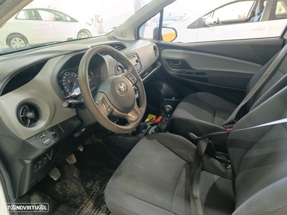 Toyota Yaris bizz 1.4 D-4D AC C/IVA - 3