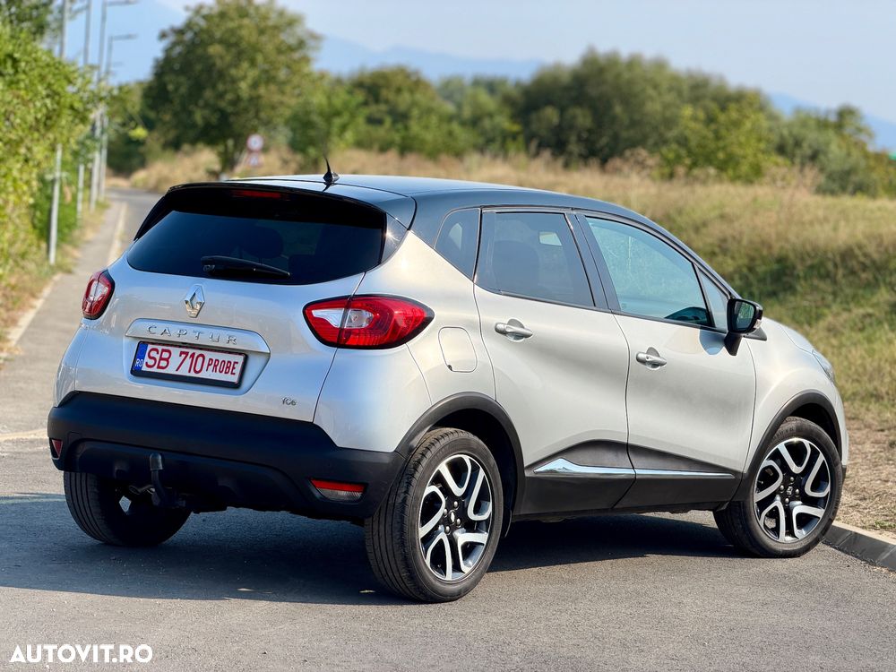 Renault Captur TCe 120 EDC Helly Hansen - 6