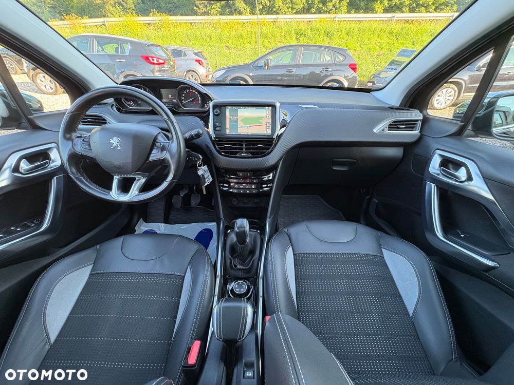 Peugeot 2008 1.6 VTi Allure - 21