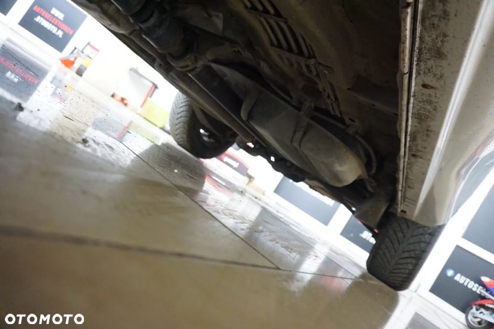 Hyundai Santa Fe - 14