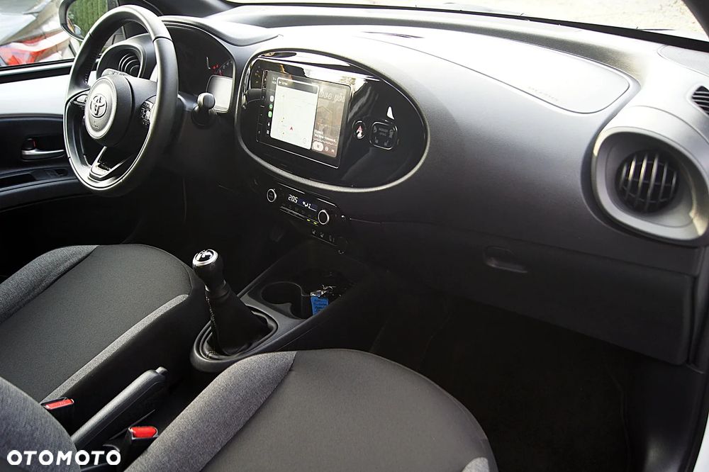 Toyota Aygo X 1.0 VVT-i X-play - 30