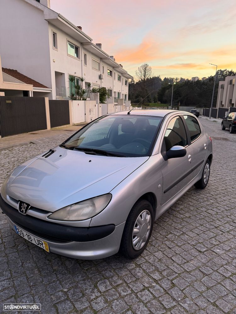 Peugeot 206 1.1 Color Line - 1