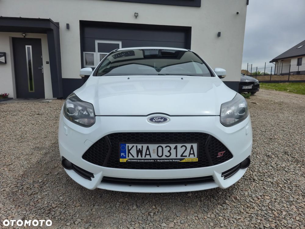 Ford Focus - 16