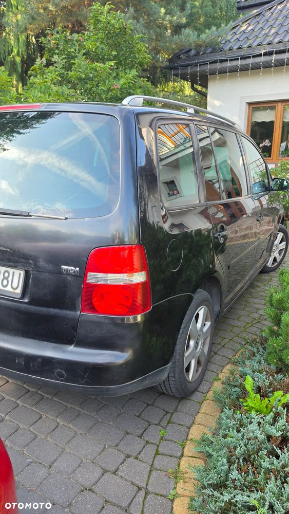 Volkswagen Touran 1.9 TDI Trendline - 4