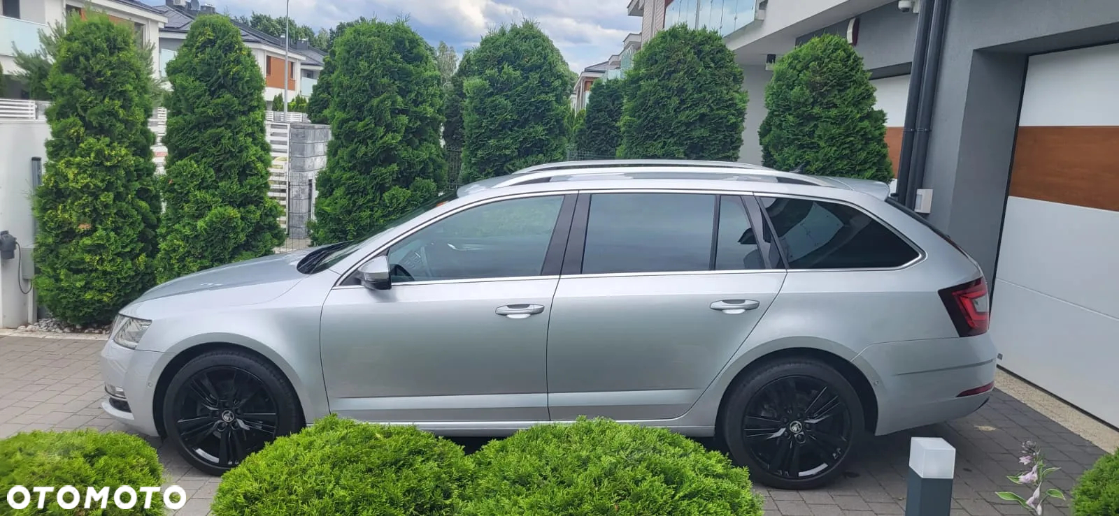 Skoda Octavia 1.8 TSI Edition DSG - 4