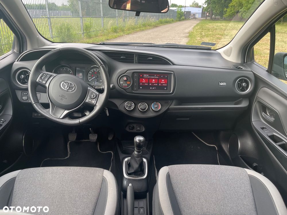 Toyota Yaris 1.5 20th Anniversary - 7