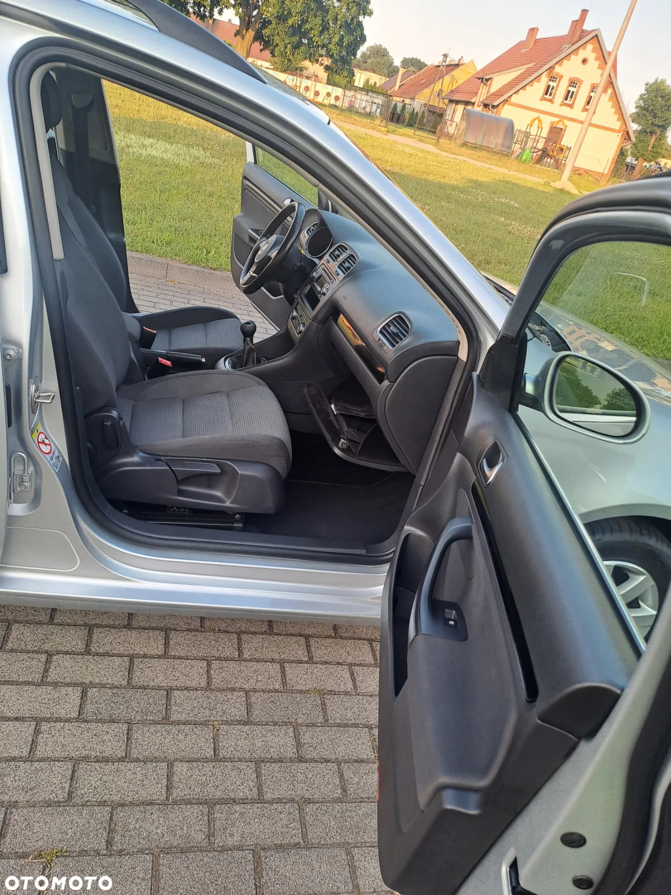 Volkswagen Golf 1.2 TSI BlueMotion Technology Comfortline - 26