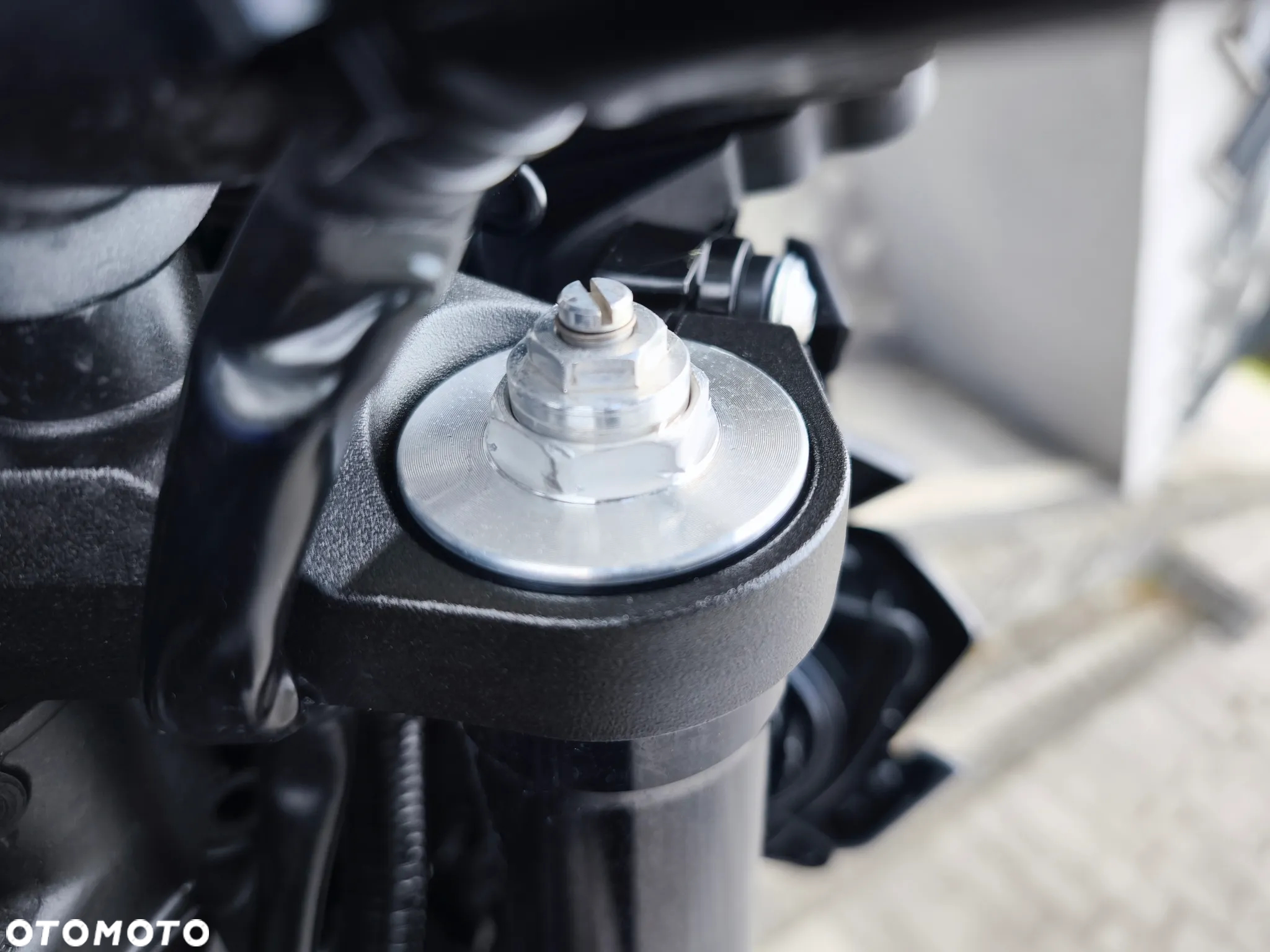 Yamaha MT - 12