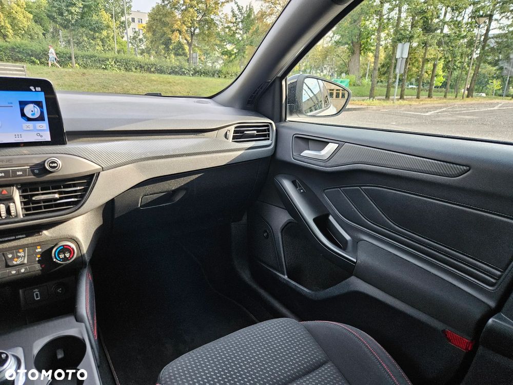 Ford Focus 2.0 TDCi ST-Line ASS PowerShift - 21