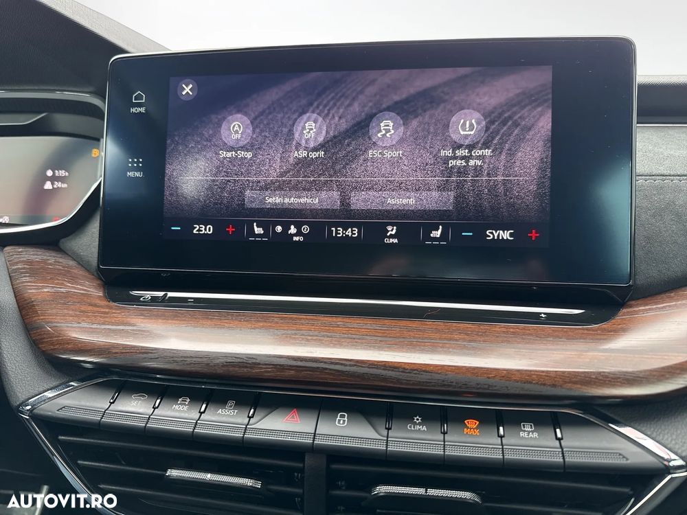 Skoda Octavia 2.0 TDI DSG 4X4 Scout - 23