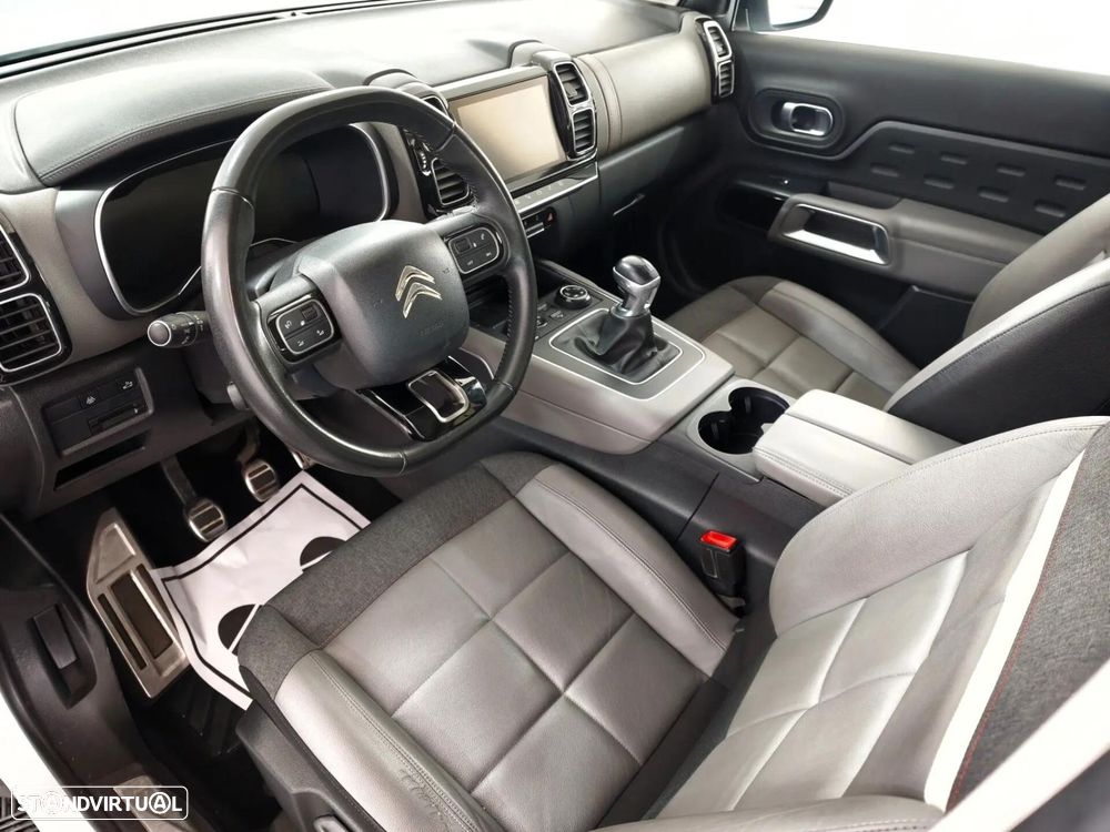 Citroën C5 Aircross 1.2 PureTech Shine - 24