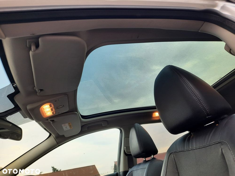 Nissan Qashqai 1.6 DCi 4x4 Tekna EU6 - 16