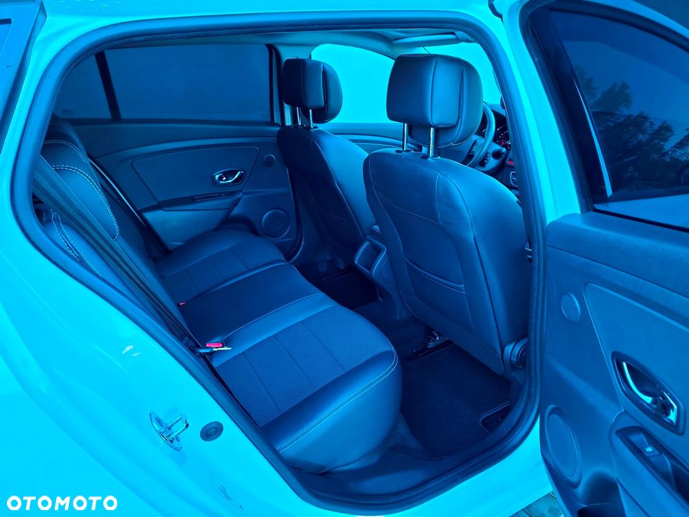 Renault Megane TCe 220 Start & Stop GT 220 - 21