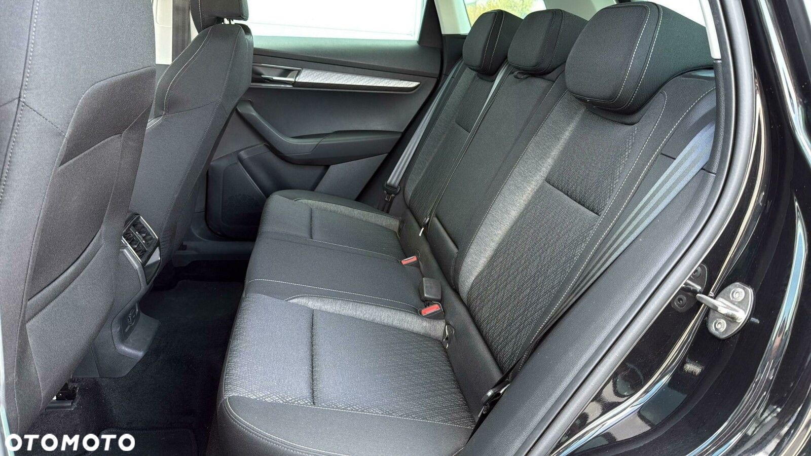 Skoda Karoq 2.0 TDI SCR 4x4 Style DSG - 10
