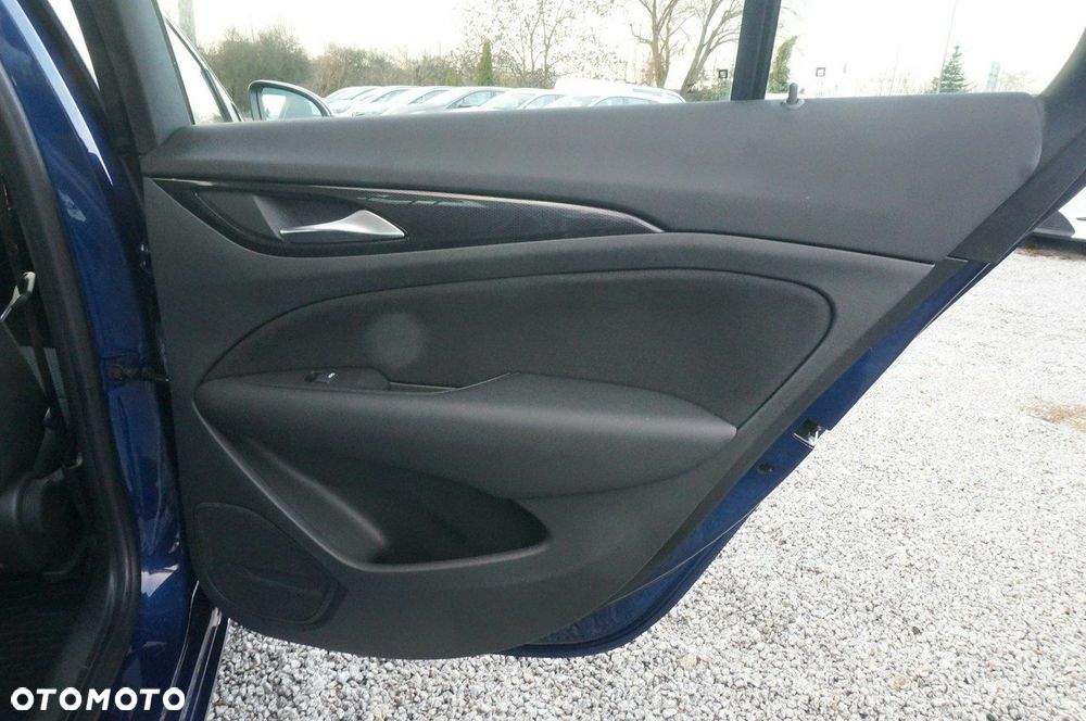 Opel Insignia 2.0 CDTI Elegance S&S - 29