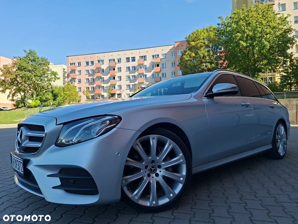 Mercedes-Benz Klasa E 220 d 9G-TRONIC AMG Line - 3