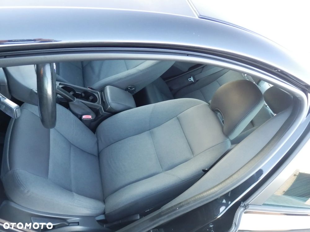 Volvo S40 2.4 Momentum - 9