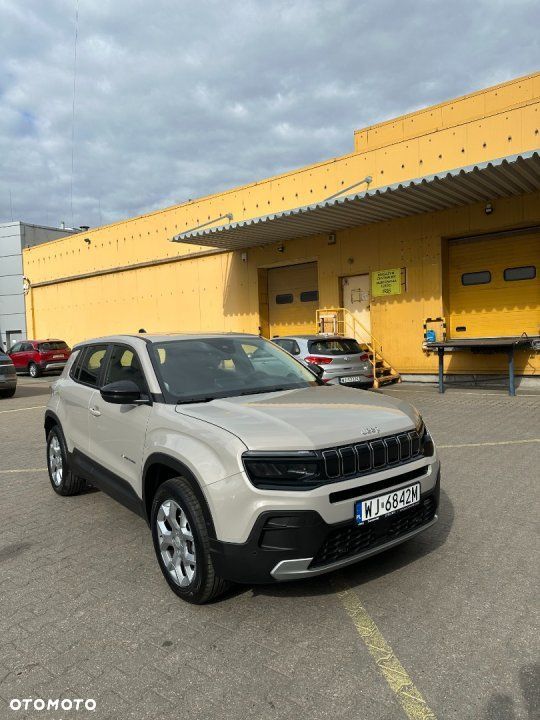 Jeep Avenger - 10