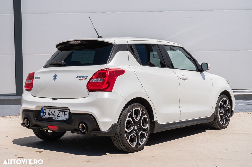 Suzuki Swift - 3