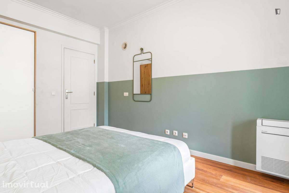 Quarto - localizado em Oeiras Lisbon - Grande imagem: 3/30