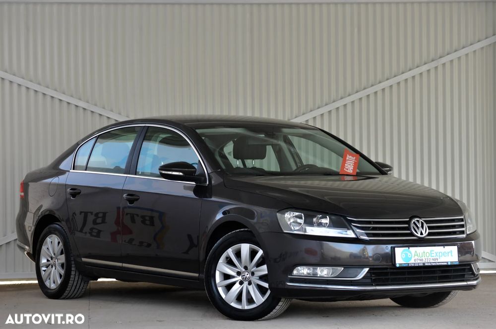 Volkswagen Passat 2.0 Blue TDI SCR Comfortline - 2