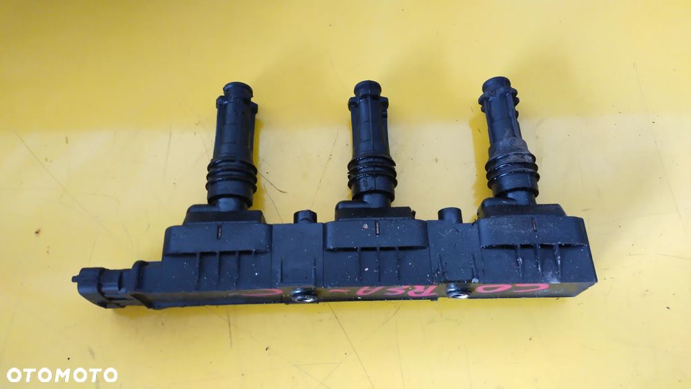 LISTWA WTRYSKOWA CORSA C - 1